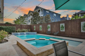 Houston Home Near Downtown with Pool and Hot Tub!